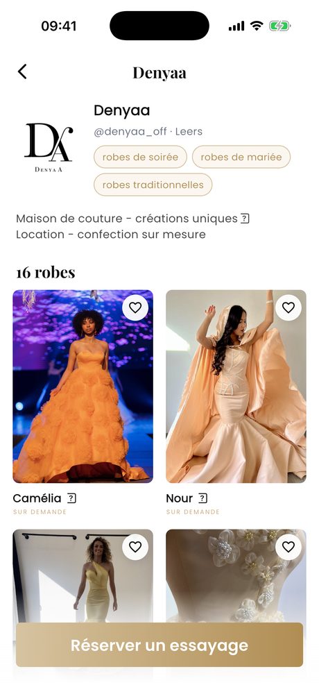 Une boutique et ses seize robes